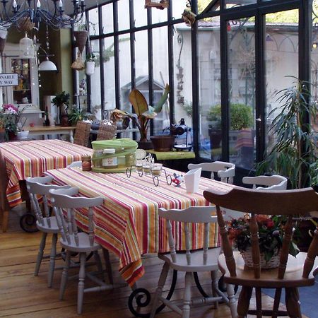 B&B Le Bonimenteur Шарлеруа Экстерьер фото