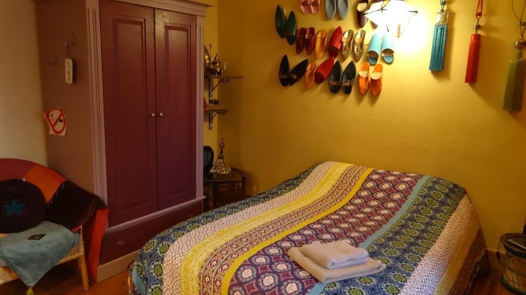 B&B Le Bonimenteur Шарлеруа Экстерьер фото