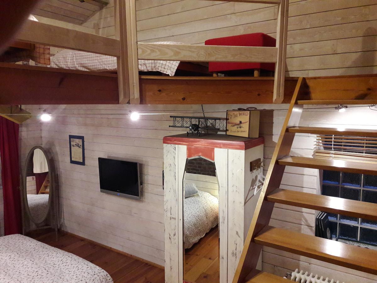 B&B Le Bonimenteur Шарлеруа Экстерьер фото